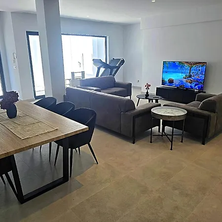 Modern 3br Wih Private Pool And Private Access * Finestrat
