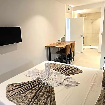 Casa vacanze Modern 3br Wih Private Pool And Private Access *